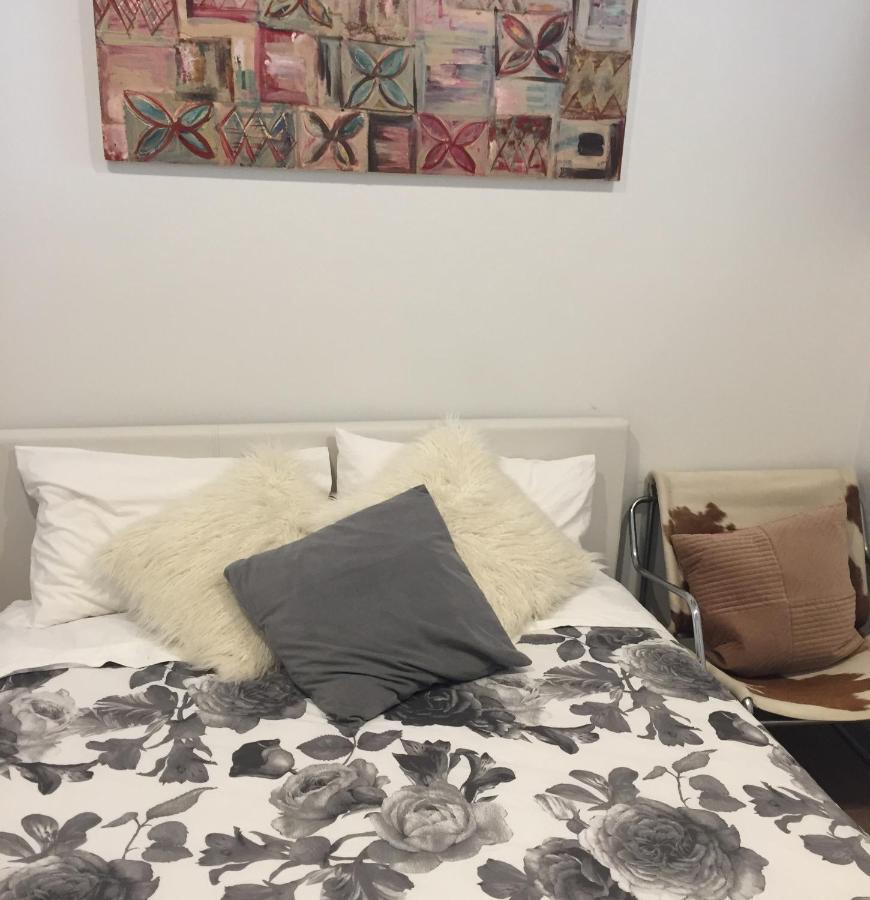 Cool Apartment, Central To Everything, Share With 2X Bulldogs Auckland Eksteriør billede